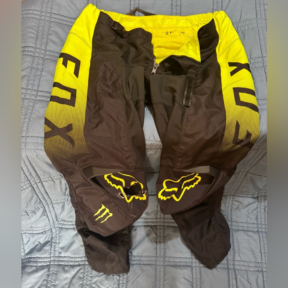 Fox Men's Motocross Black and Yellow Racing Pants
